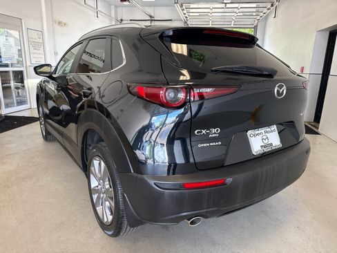 Used 2023 MAZDA CX-30 AWD 2.5 S w/ Preferred Package image 4
