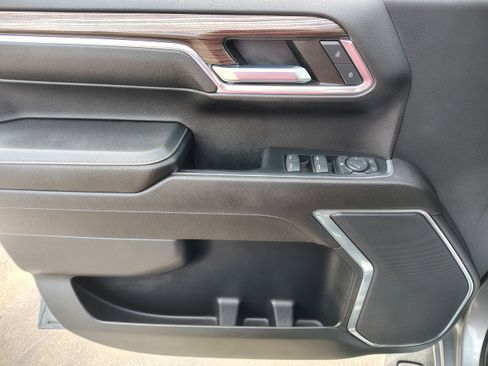 Used 2023 Chevrolet Silverado 1500 LT Trail Boss w/ Protection Package image 16