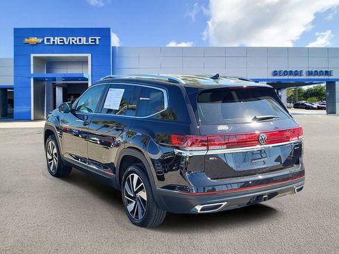 Used 2025 Volkswagen Atlas SEL image 3