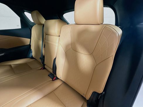 Used 2025 Lexus RX 350 Premium Plus w/ Convenience Package image 23