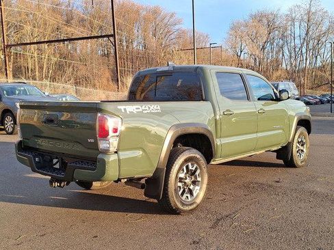 Certified 2021 Toyota Tacoma TRD Off-Road image 26