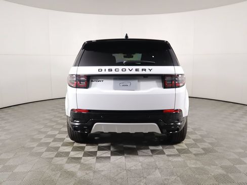 Certified 2025 Land Rover Discovery Sport Dynamic SE AWD/4WD image 6