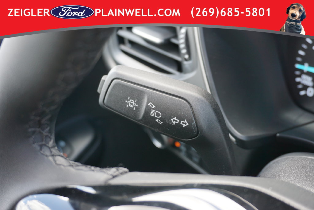 Used 2022 Ford Escape SE w/ Cold Weather Package AWD/4WD image 23