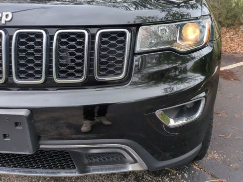 Used 2021 Jeep Grand Cherokee Limited AWD/4WD image 11