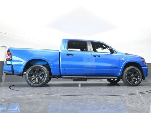 New 2026 RAM 1500 4x4 Crew Cab image 57