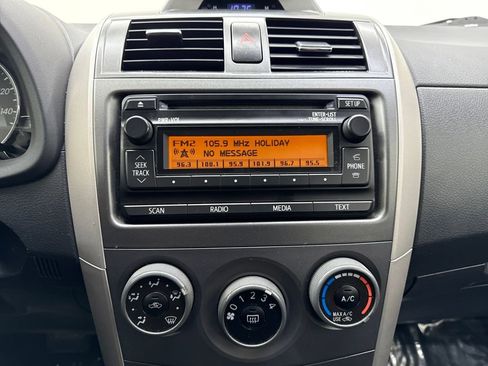 Used 2012 Toyota Corolla S image 18