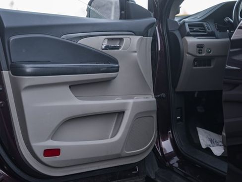 Used 2017 Honda Pilot EX-L image 42