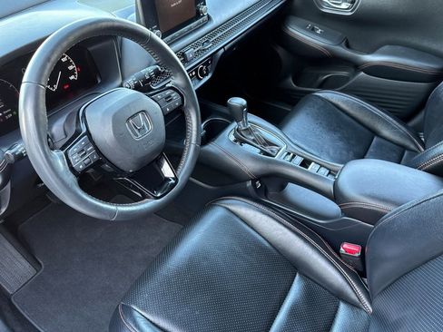 Used 2023 Honda HR-V Sport image 4