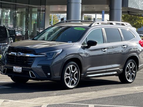 New 2025 Subaru Ascent Touring w/ Popular Package #2 AWD/4WD image 8