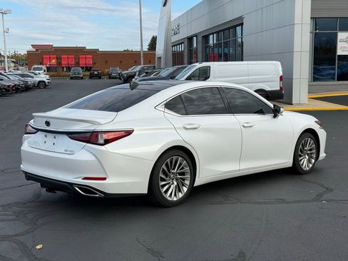 Used 2023 Lexus ES 350 Ultra Luxury image 3