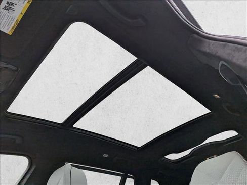 New 2026 BMW X7 xDrive40i w/ Premium Package image 15