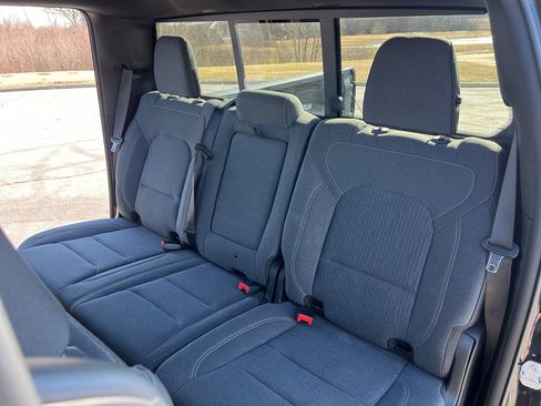 Used 2021 RAM 1500 Big Horn image 40