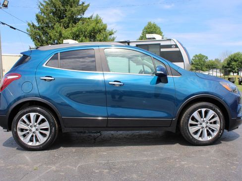 Used 2019 Buick Encore Preferred w/ Safety Package FWD image 3