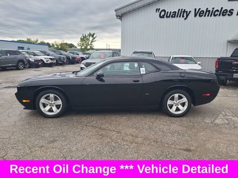 Used 2013 Dodge Challenger R/T RWD image 4