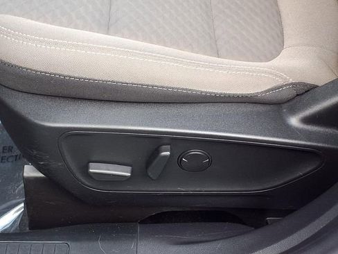 Used 2022 Ford Escape SE w/ Convenience Package image 4