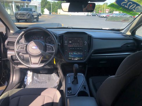 Used 2025 Subaru Impreza 2.0i AWD/4WD image 17