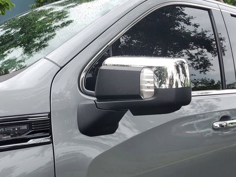 Certified 2025 GMC Sierra 1500 Denali Ultimate AWD/4WD image 12