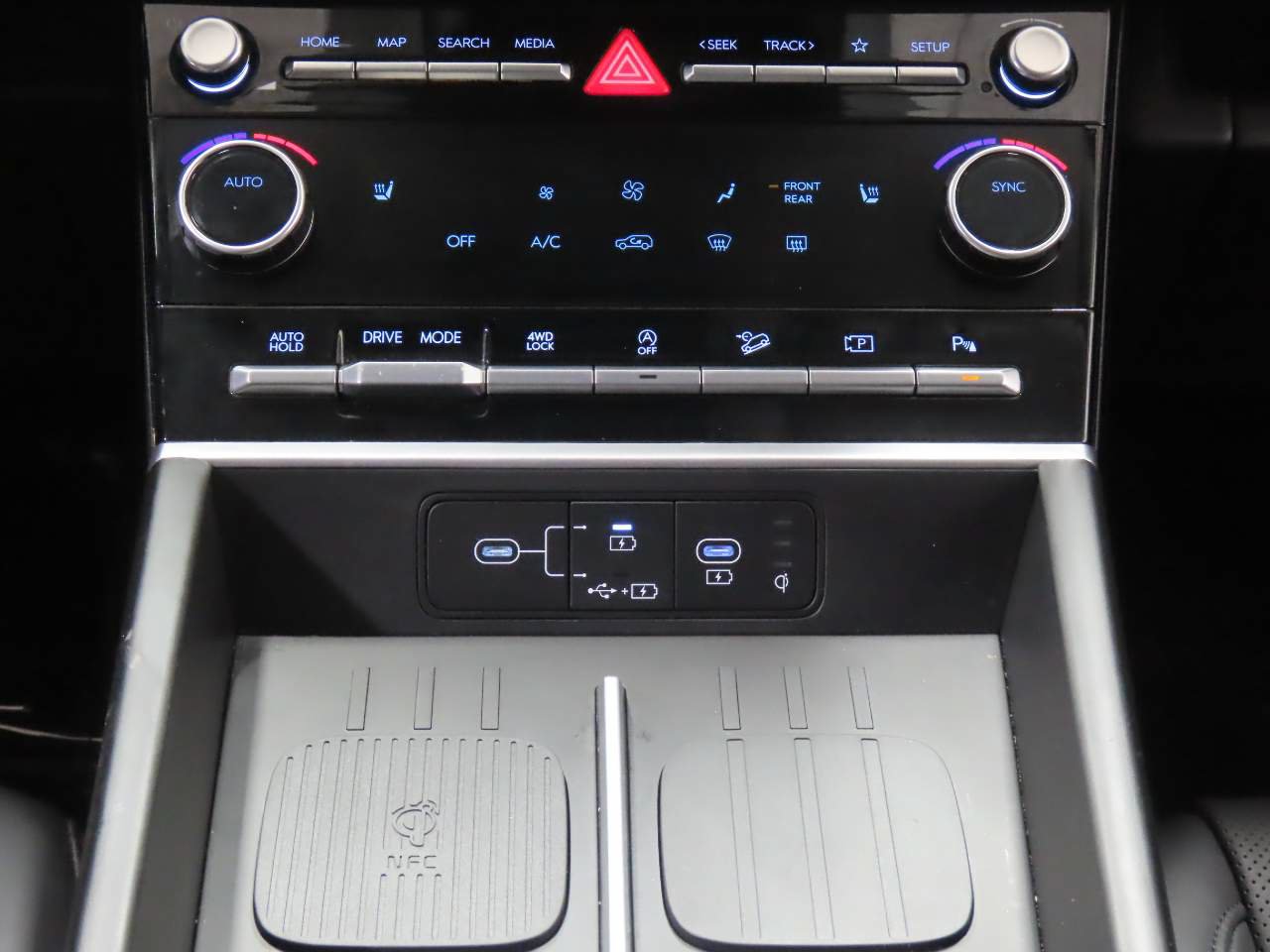 Used 2026 Hyundai Santa Fe SEL AWD/4WD image 10