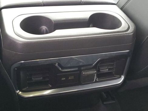 Used 2022 Chevrolet Silverado 1500 High Country w/ Z71 Off-Road Package image 28