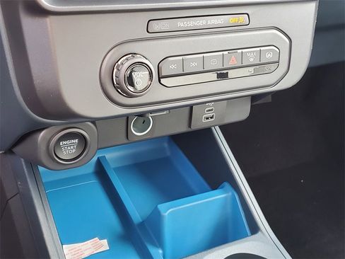 New 2025 Ford Maverick XLT w/ XLT Luxury Package image 16