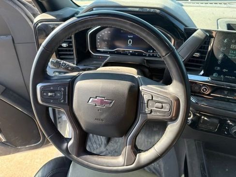 Used 2024 Chevrolet Silverado 2500 ZR2 w/ ZR2 Bison Edition AWD/4WD image 13
