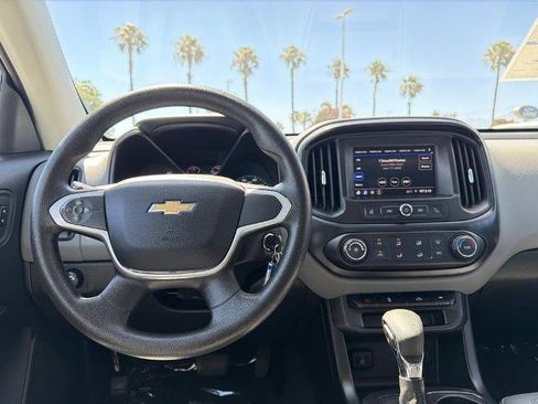 Used 2022 Chevrolet Colorado W/T w/ Custom Special Edition RWD image 11