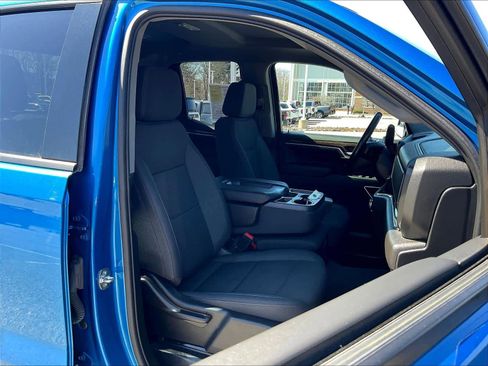 Used 2022 GMC Sierra 1500 Elevation w/ X31 Off-Road Package image 11