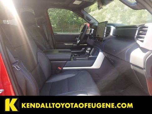 Used 2023 Toyota Tundra Platinum AWD/4WD image 15