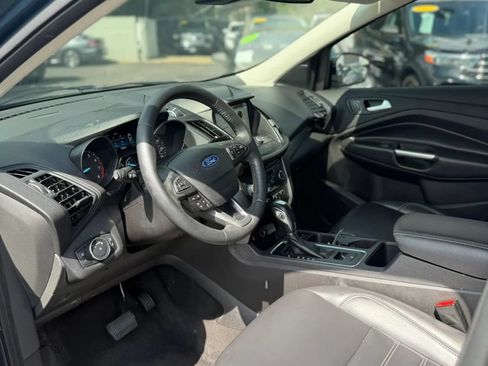 Used 2019 Ford Escape SEL AWD/4WD image 12