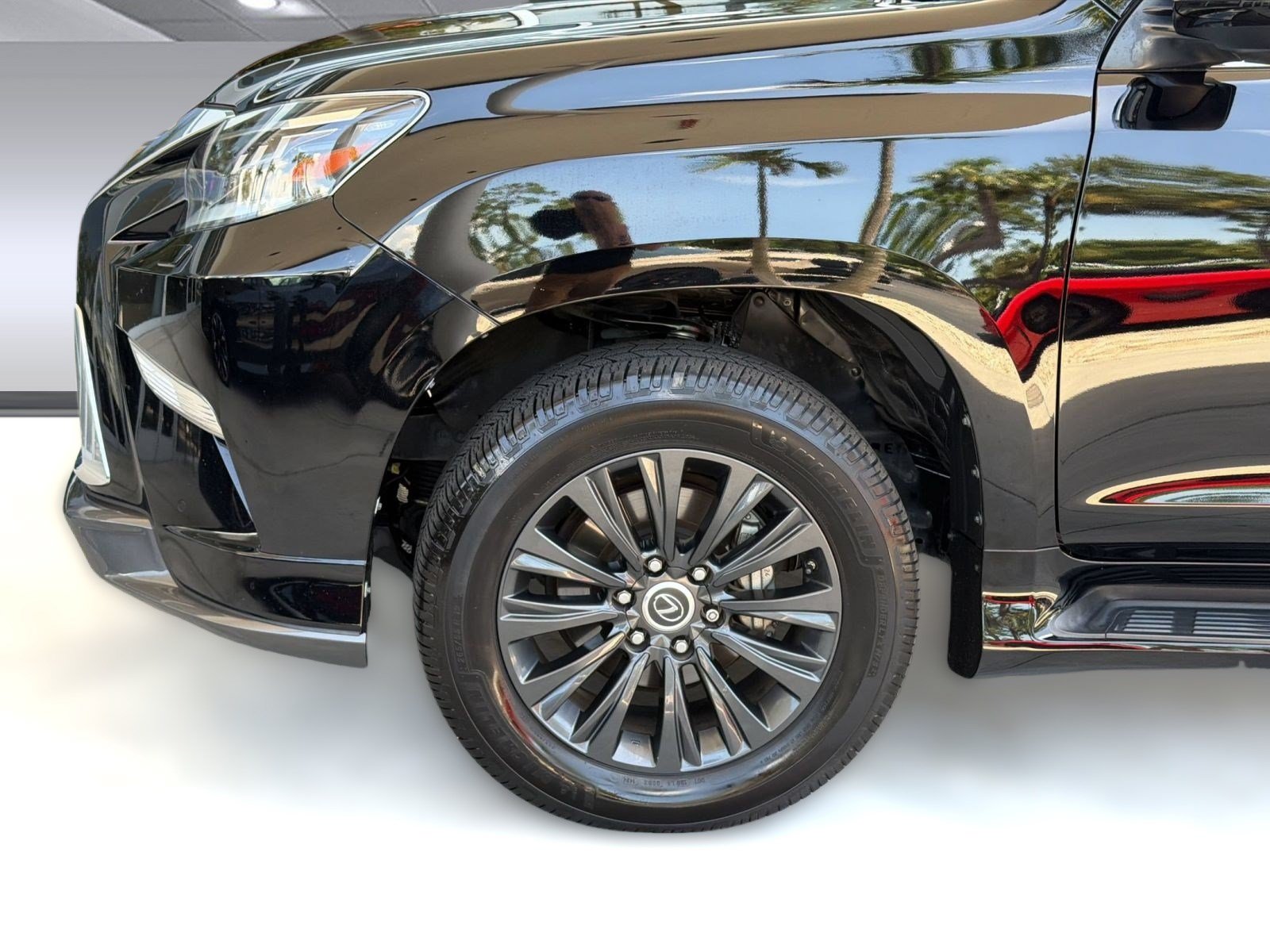 Used 2023 Lexus GX 460 Luxury w/ Sport Design Package AWD/4WD image 11
