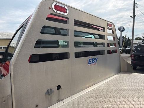 Used 2024 Ford F550 4x4 Regular Cab Super Duty image 42