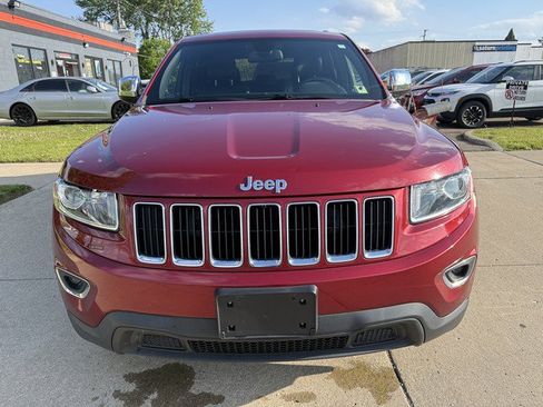 Used 2014 Jeep Grand Cherokee Laredo AWD/4WD image 2