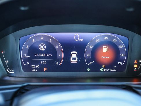 Used 2024 Honda Accord EX image 4