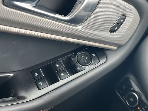 New 2026 Ford Explorer Active w/ Active Comfort Package image 27