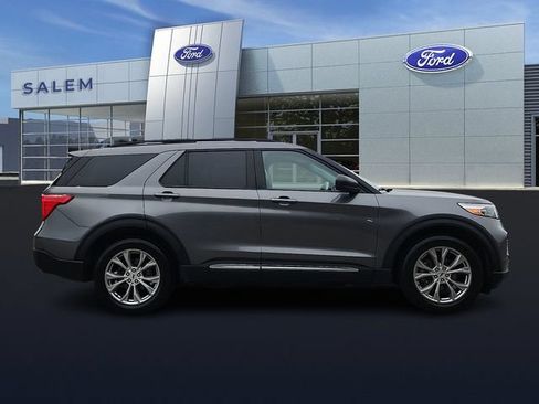 Certified 2023 Ford Explorer XLT w/ Equipment Group 202A AWD/4WD image 2