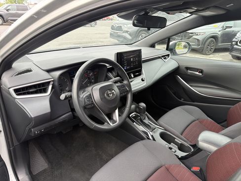 Used 2025 Toyota Corolla SE FWD image 8