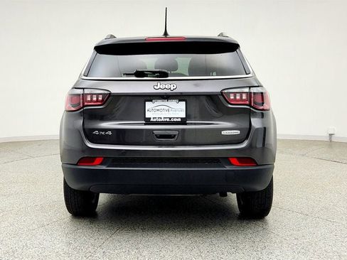 Used 2018 Jeep Compass Latitude w/ Popular Equipment Group AWD/4WD image 6