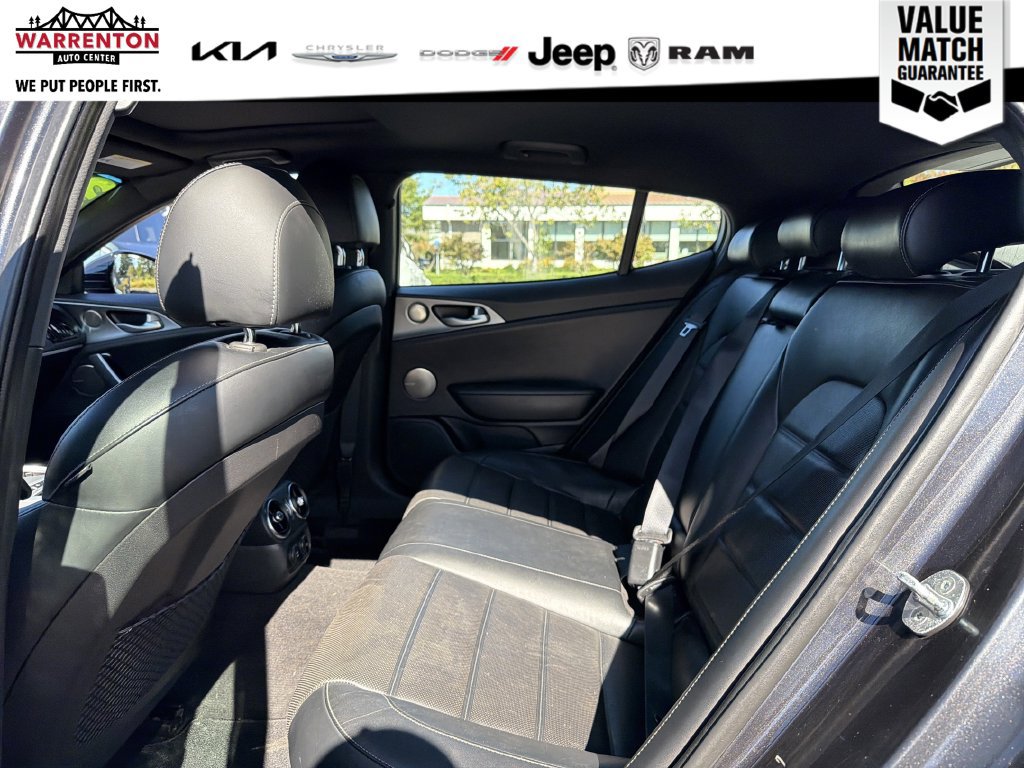 Used 2019 Kia Stinger GT2 AWD/4WD image 14