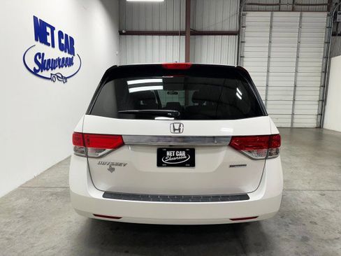 Used 2016 Honda Odyssey SE image 7