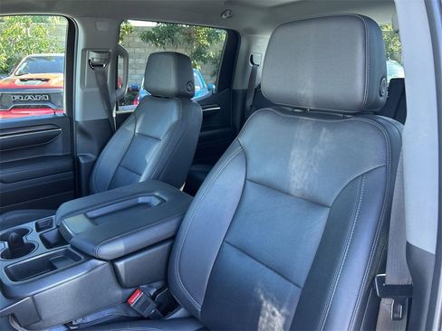 Used 2024 GMC Sierra 1500 SLT image 24