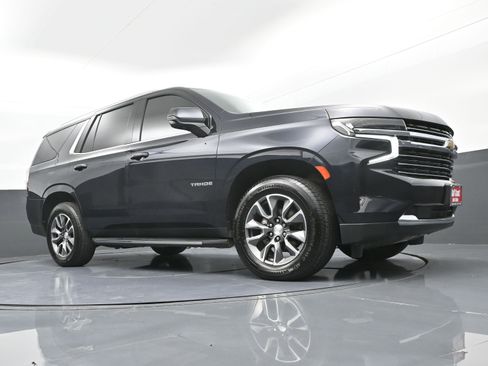 Used 2022 Chevrolet Tahoe LT w/ Luxury Package image 29