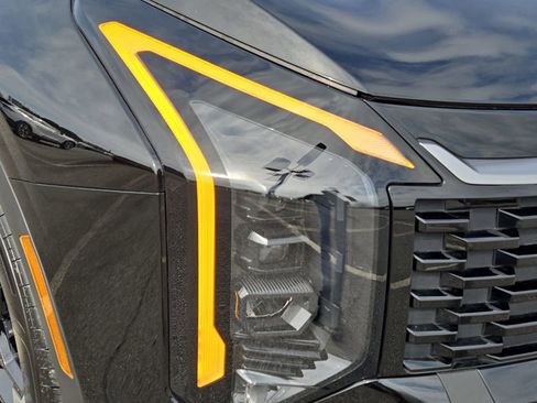 New 2026 Kia Sportage EX image 5