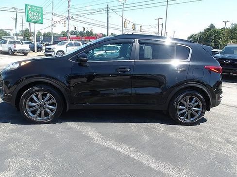 Used 2021 Kia Sportage S w/ S AWD Premium Package image 4
