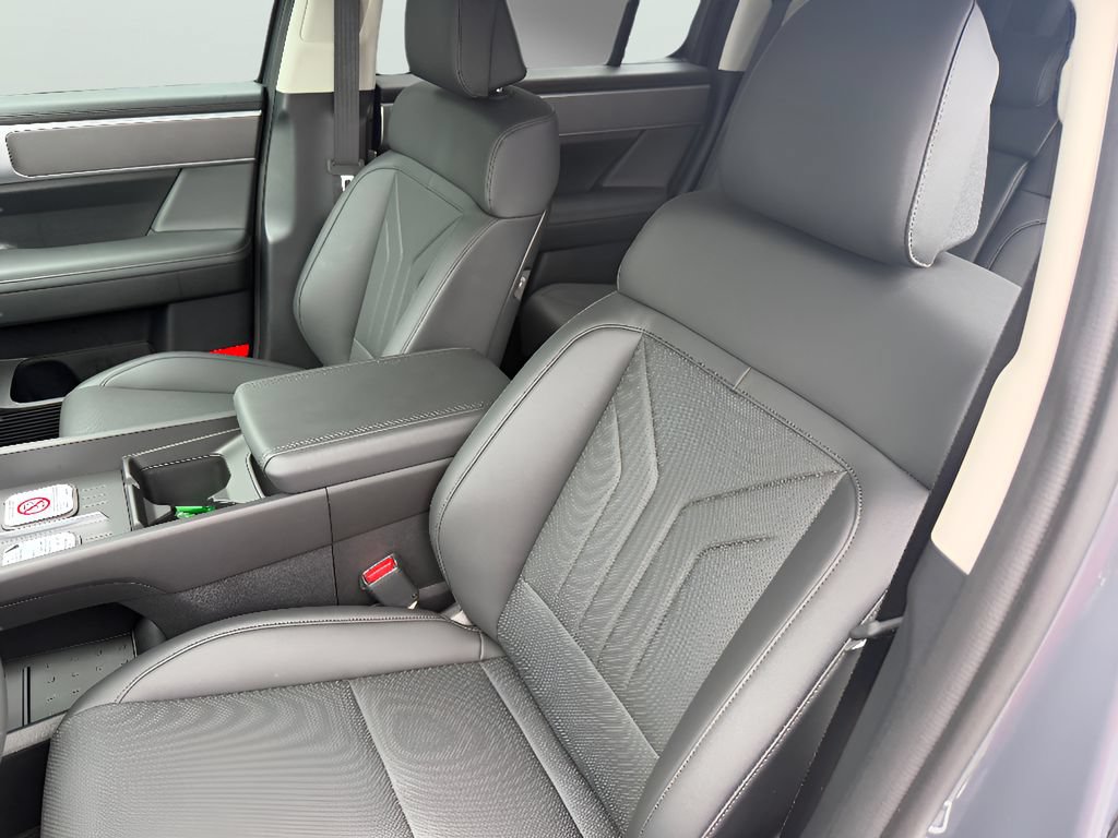 New 2026 Hyundai Santa Fe SEL FWD image 31