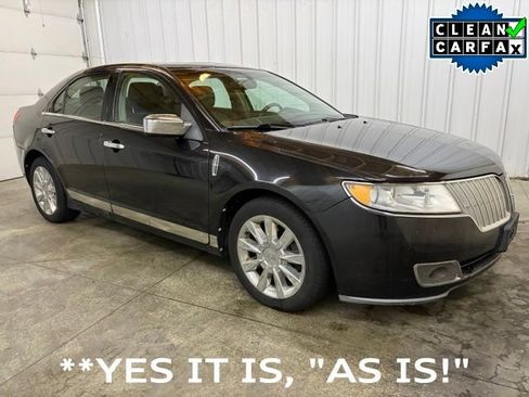 Used 2011 Lincoln MKZ FWD image 1