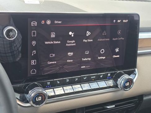 Used 2023 GMC Canyon Denali image 28