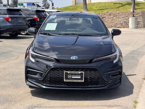 Used 2024 Toyota Corolla SE w/ SE Package AWD/4WD image 6