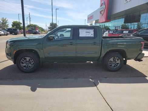 New 2026 Nissan Frontier SV w/ Tow Package AWD/4WD image 4