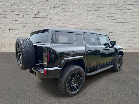 Used 2024 GMC Hummer EV 2X w/ LPO, Illumination Package AWD/4WD image 5