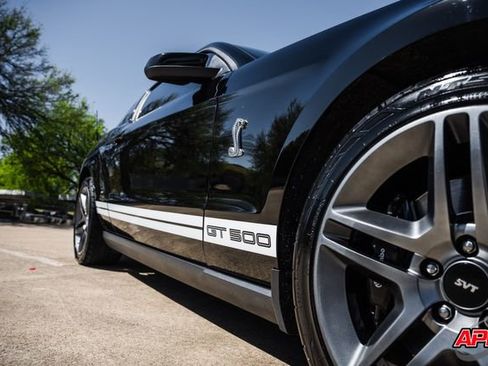 Used 2012 Ford Mustang Shelby GT500 image 27